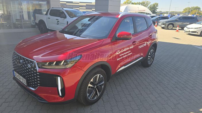 CHERY TIGGO 4 1.5 T-DGI HEV Premium DHT