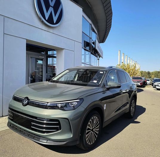VOLKSWAGEN TIGUAN 2.0 TDI Elegance DSG