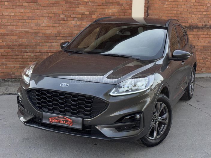 FORD KUGA 2.5 FHEV Titanium X AWD CVT