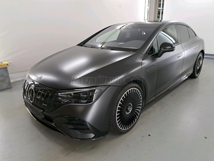 MERCEDES-BENZ EQE 53 AMG