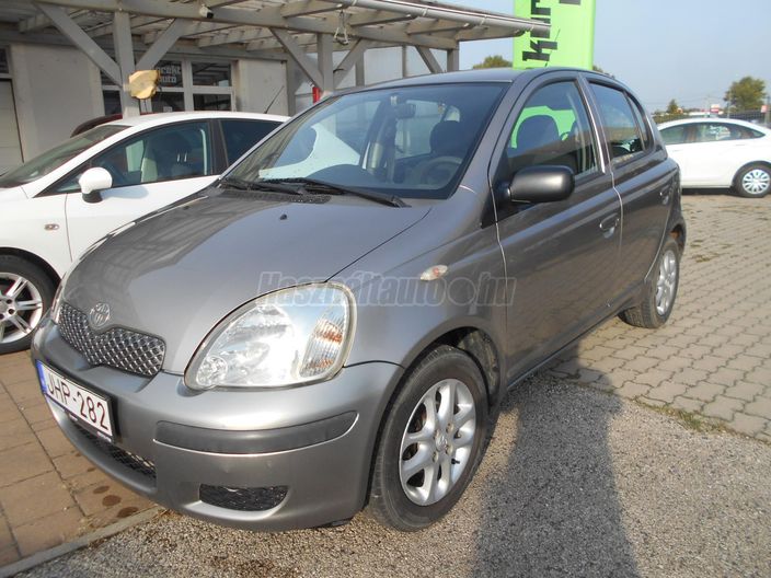 TOYOTA YARIS 1.0 Ice