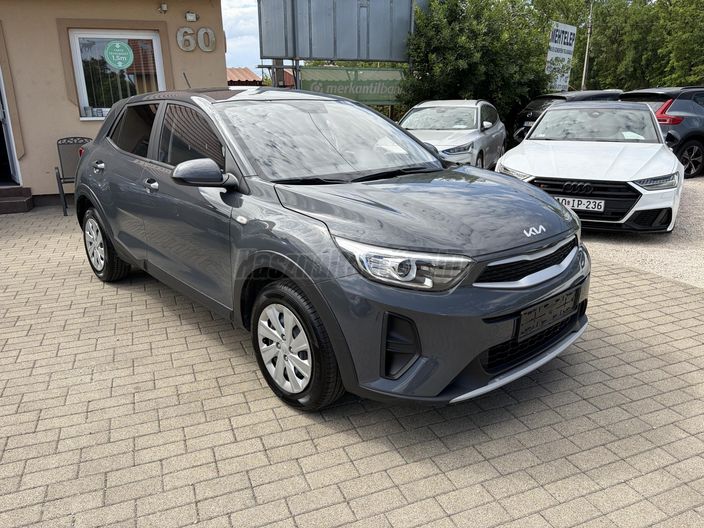 KIA STONIC 1.2 DPI Silver