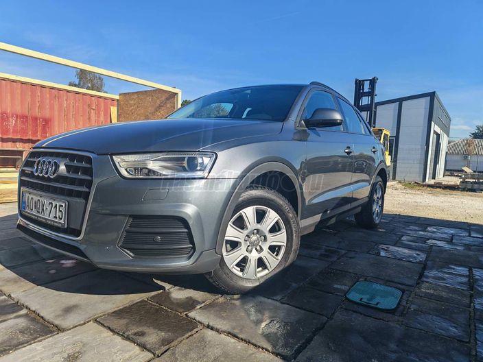 AUDI Q3 2.0 TDi Design quattro S-tronic