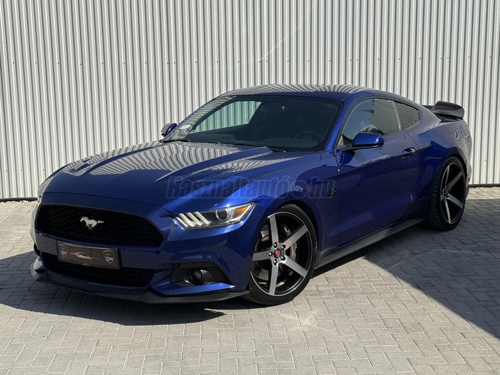 FORD MUSTANG Fastback 5.0 Ti-VCT V8 GT