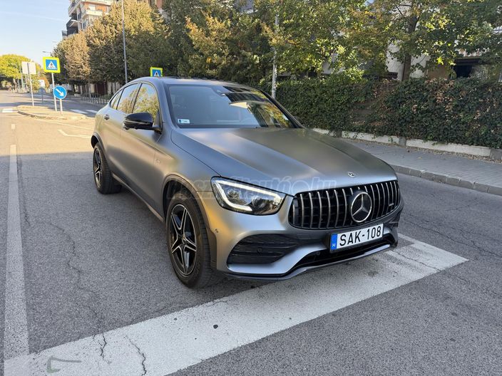 MERCEDES-AMG GLC