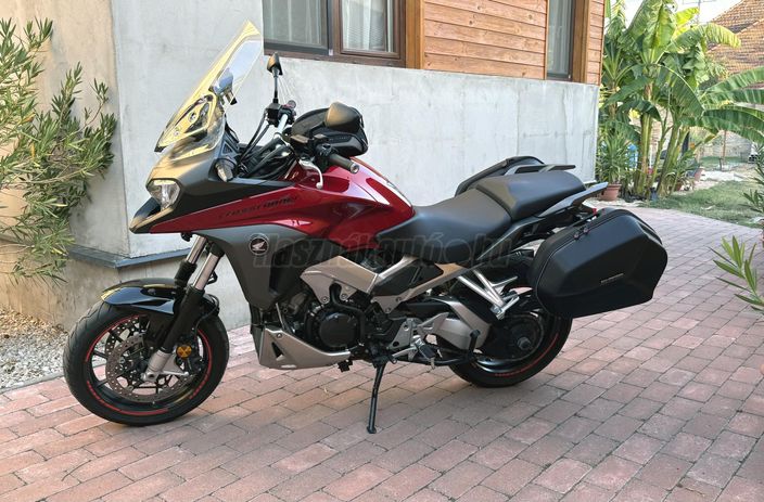 HONDA VFR 800 X