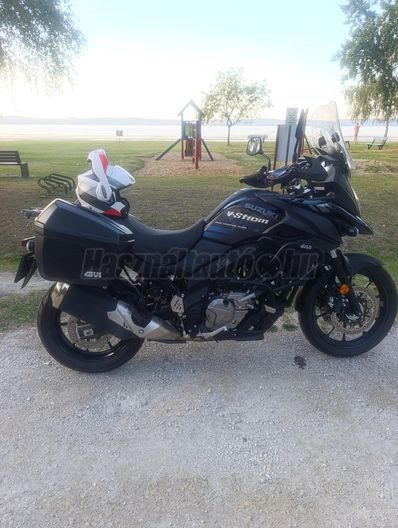SUZUKI DL 650