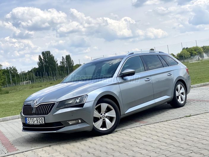 SKODA SUPERB Combi 1.6 TDI Style DSG