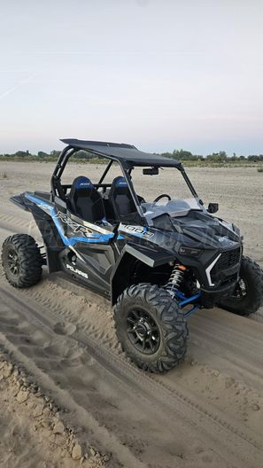 POLARIS RZR 1000 XP
