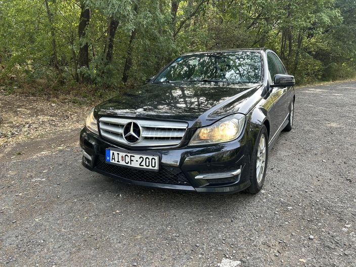 MERCEDES-BENZ C 220 T CDI BlueEFFICIENCY Avantgarde (Automata)