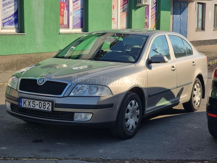 SKODA OCTAVIA 1.6 Ambiente