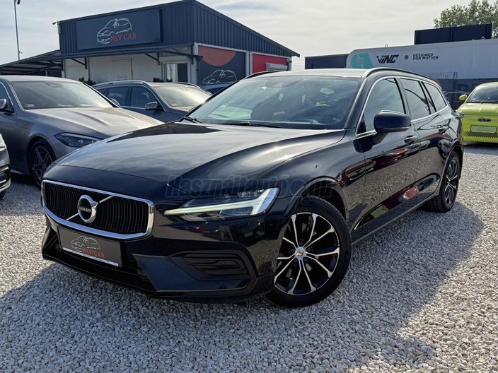 VOLVO V60 2.0 [B3] MHEV Momentum Pro Geartronic