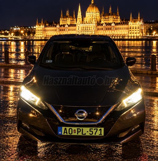 NISSAN LEAF Tekna 40kWh (Automata)