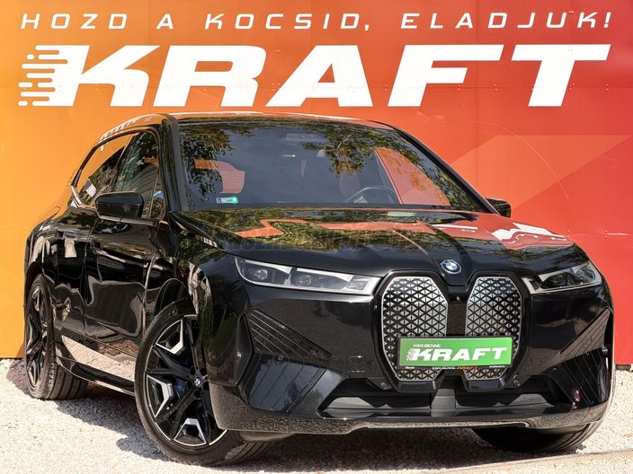 BMW IX xDrive40 74,1kWh