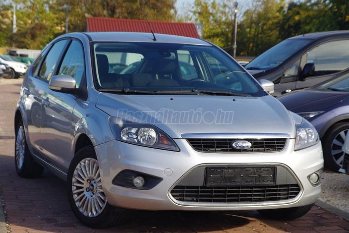 FORD FOCUS 1.6 Titanium