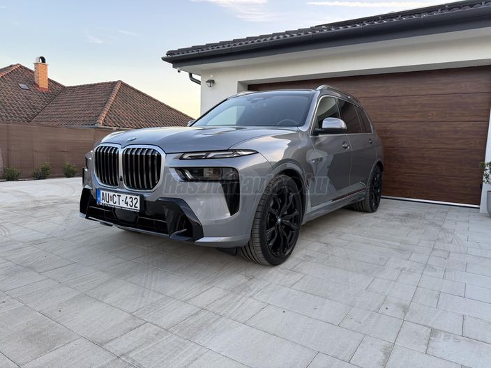 BMW X7 xDrive40d (Automata) (6 személyes )