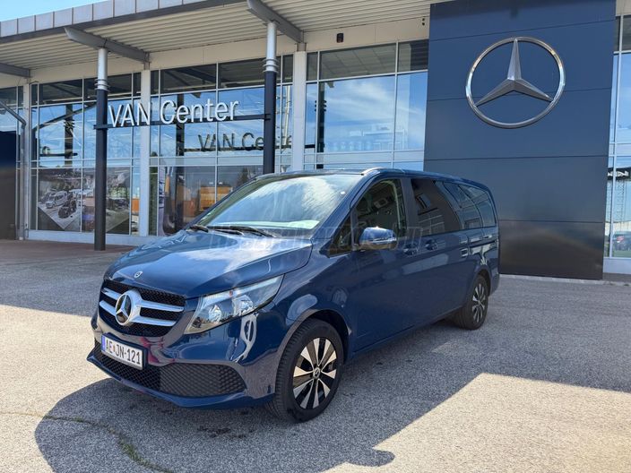 MERCEDES-BENZ V-OSZTÁLY V 250 BlueTec d L (Automata) (8 személyes )