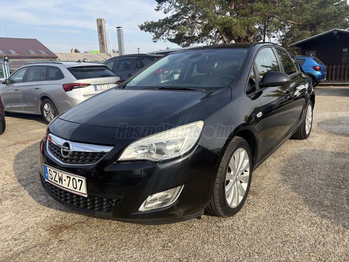 OPEL ASTRA J 1.4 T Enjoy