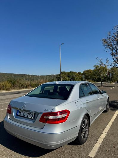 MERCEDES-BENZ E 200 CDI BlueEFFICIENCY Avantgarde (Automata)