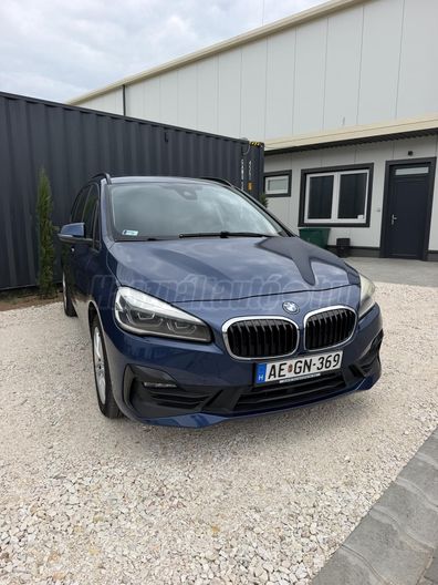 BMW 218