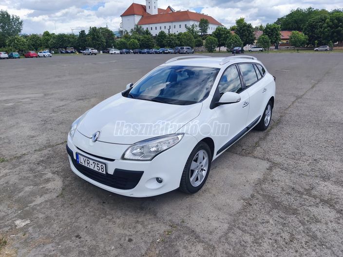 RENAULT MEGANE Grandtour 1.5 dCi TomTom