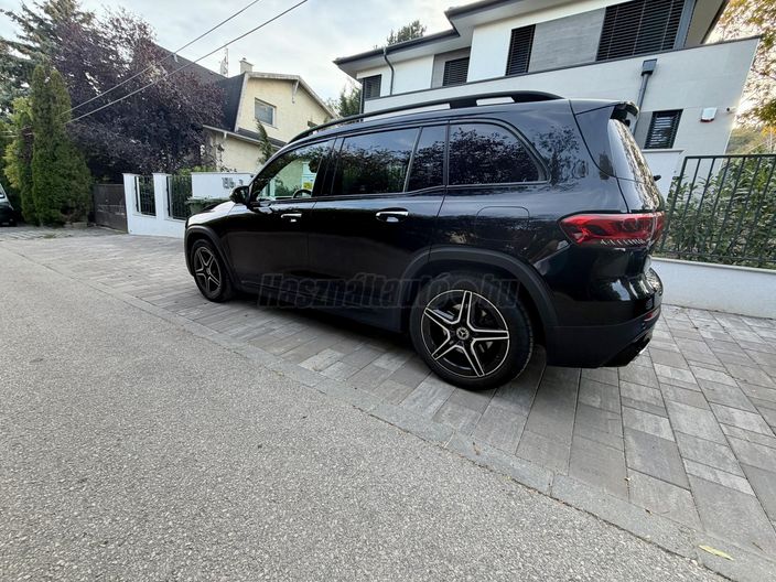 MERCEDES-BENZ GLB 220 d AMG Line 4Matic 8G-DCT (7 személyes )