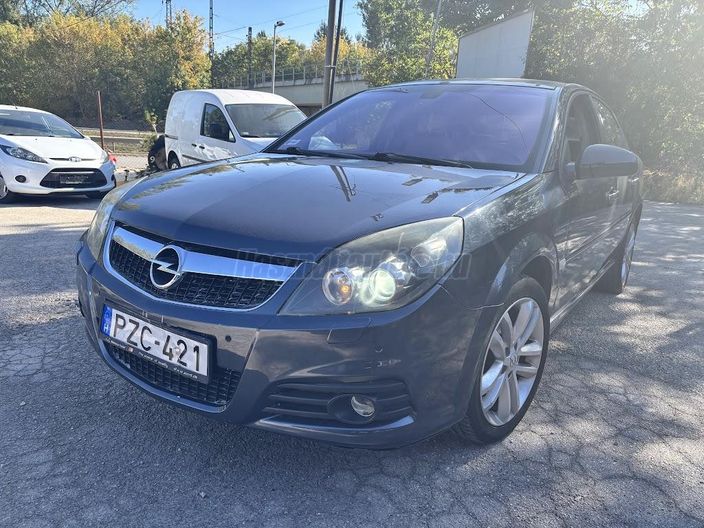 OPEL VECTRA 2.2 Elegance