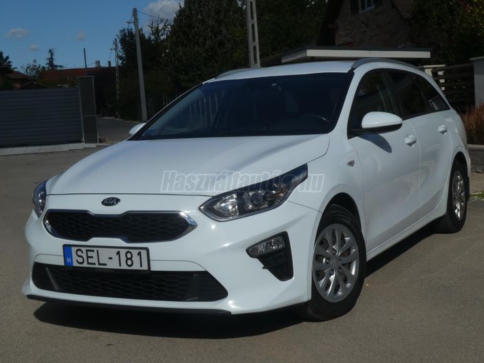 KIA CEE'D Ceed SW 1.6 CRDi LP Silver