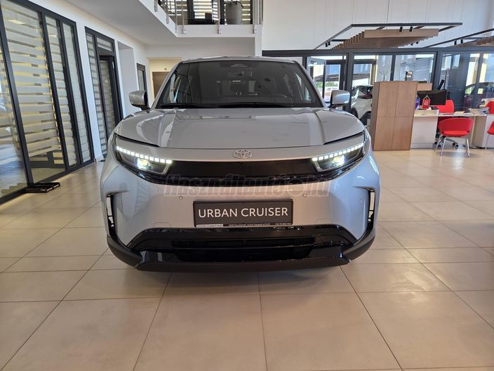 TOYOTA URBAN CRUISER 61 kWh Style
