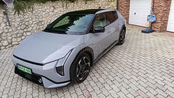 KIA EV4 81,4kWh GT Line