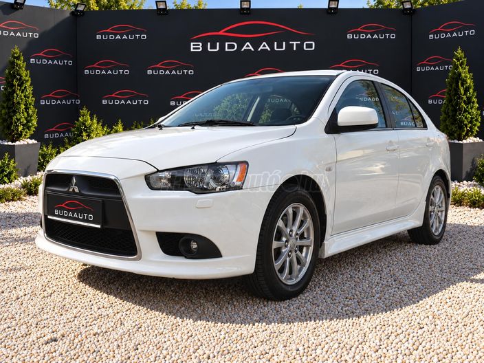 MITSUBISHI LANCER Sportback 1.6 Invite