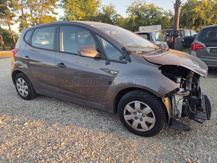HYUNDAI IX20 1.4 DOHC Comfort