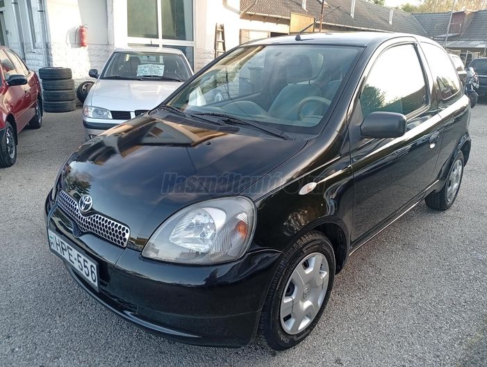 TOYOTA YARIS 1.0 Linea Sol
