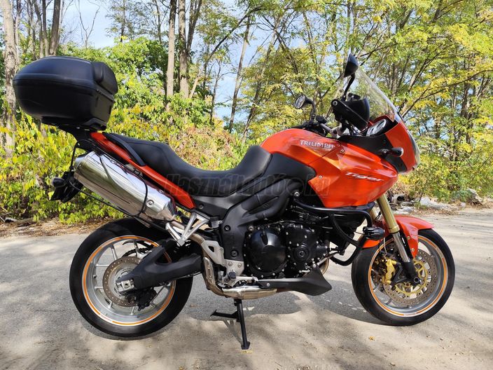 TRIUMPH TIGER 1050 ABS