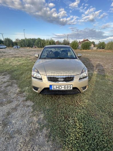 KIA RIO 1.4 EX Cool