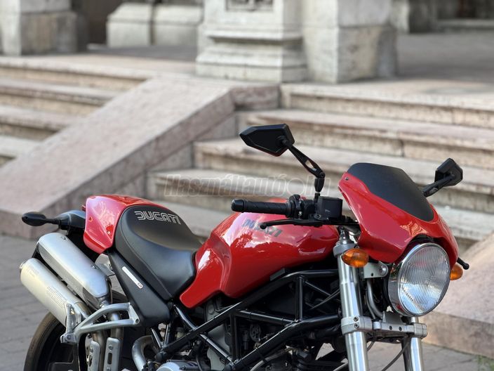 DUCATI MONSTER S2R