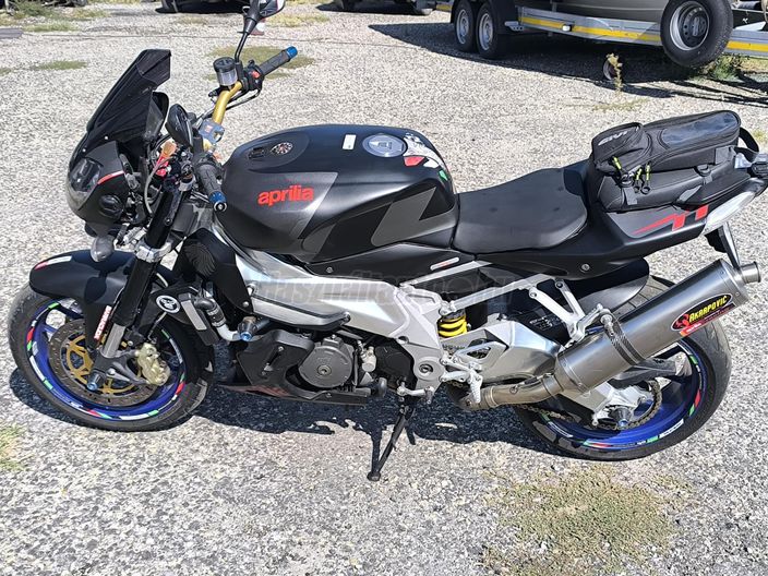 APRILIA TUONO 1000