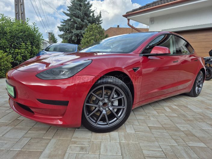 TESLA MODEL 3 Long Range AWD (Automata)