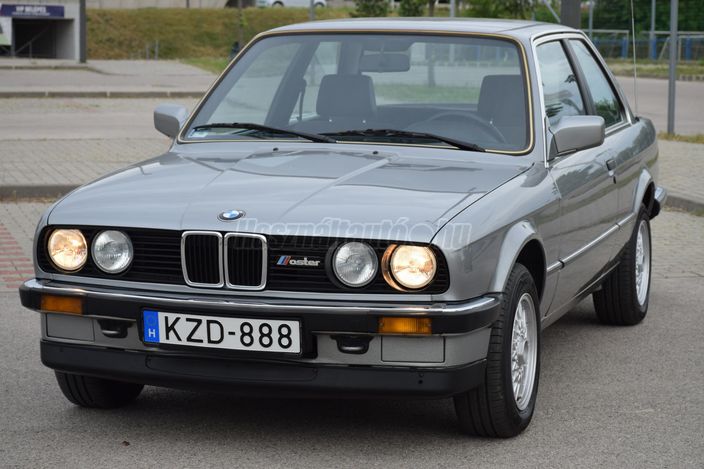 BMW 320 320i