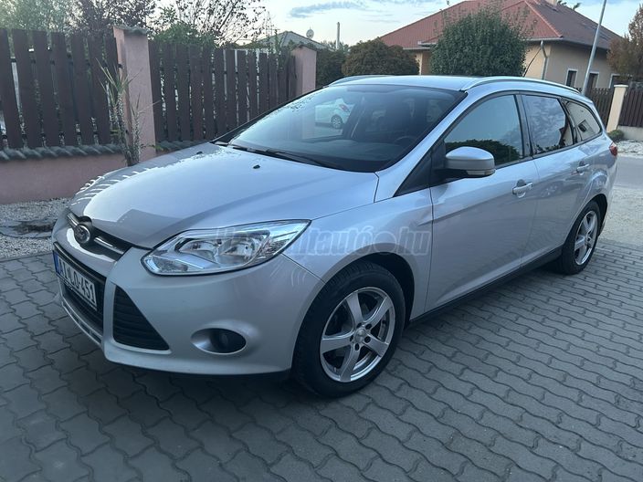 FORD FOCUS 1.6 Ti-VCT Trend Plus