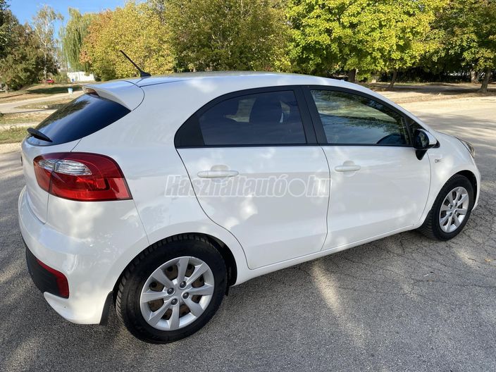 KIA RIO 1.2 CVVT EX Limited
