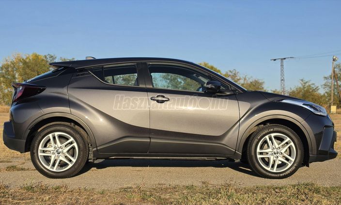 TOYOTA C-HR 1.2T Comfort