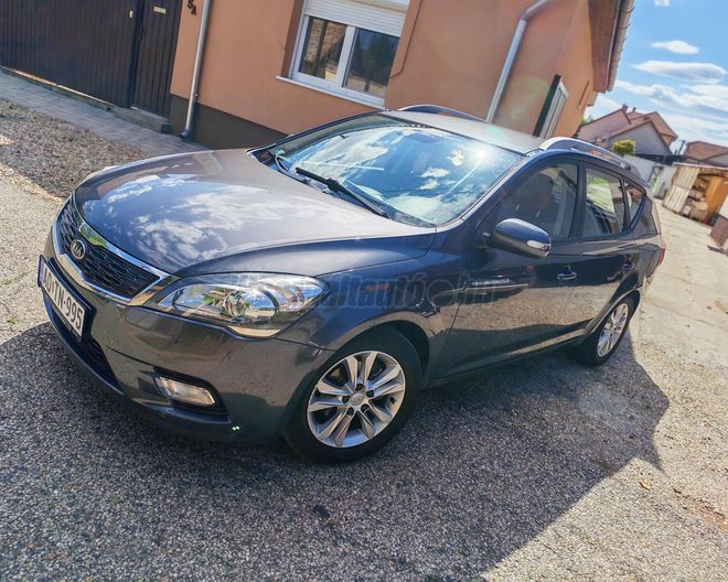 KIA CEE'D SW 1.6 CRDi EX EURO5