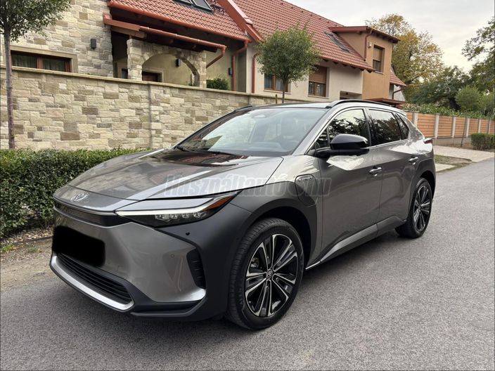 TOYOTA BZ4X Executive AWD