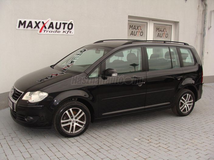 VOLKSWAGEN TOURAN 1.9 PD TDi Highline