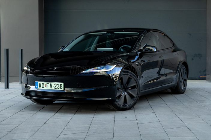 TESLA MODEL 3 Performance AWD (Automata)