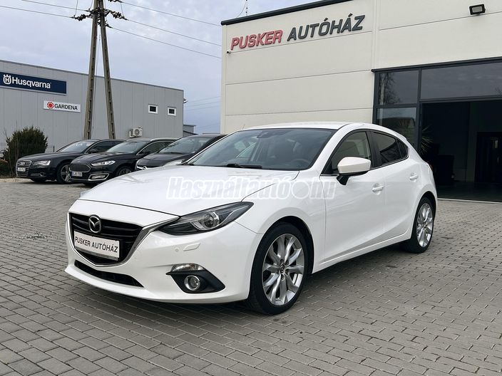 MAZDA 3 Sport 2.0 Revolution