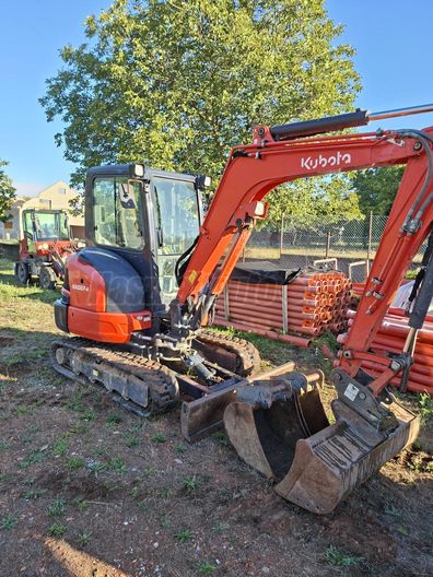 KUBOTA KX037-4