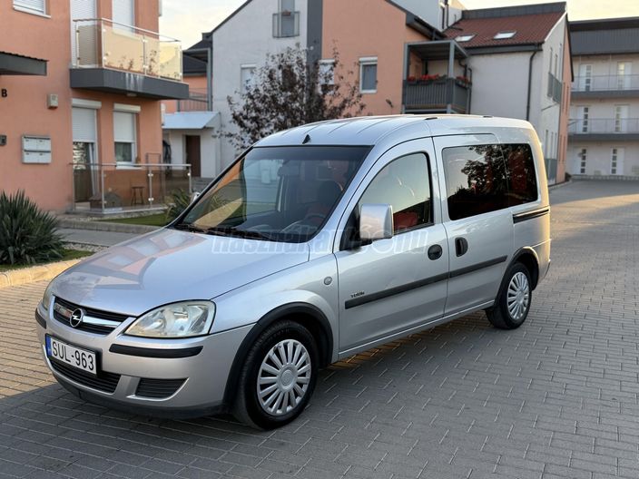 OPEL CORSA COMBO 1.6 Tour Njoy