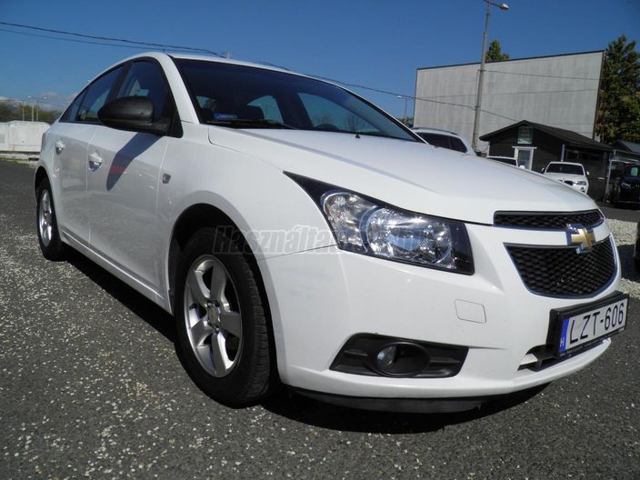 CHEVROLET CRUZE 1.6 LS Plus